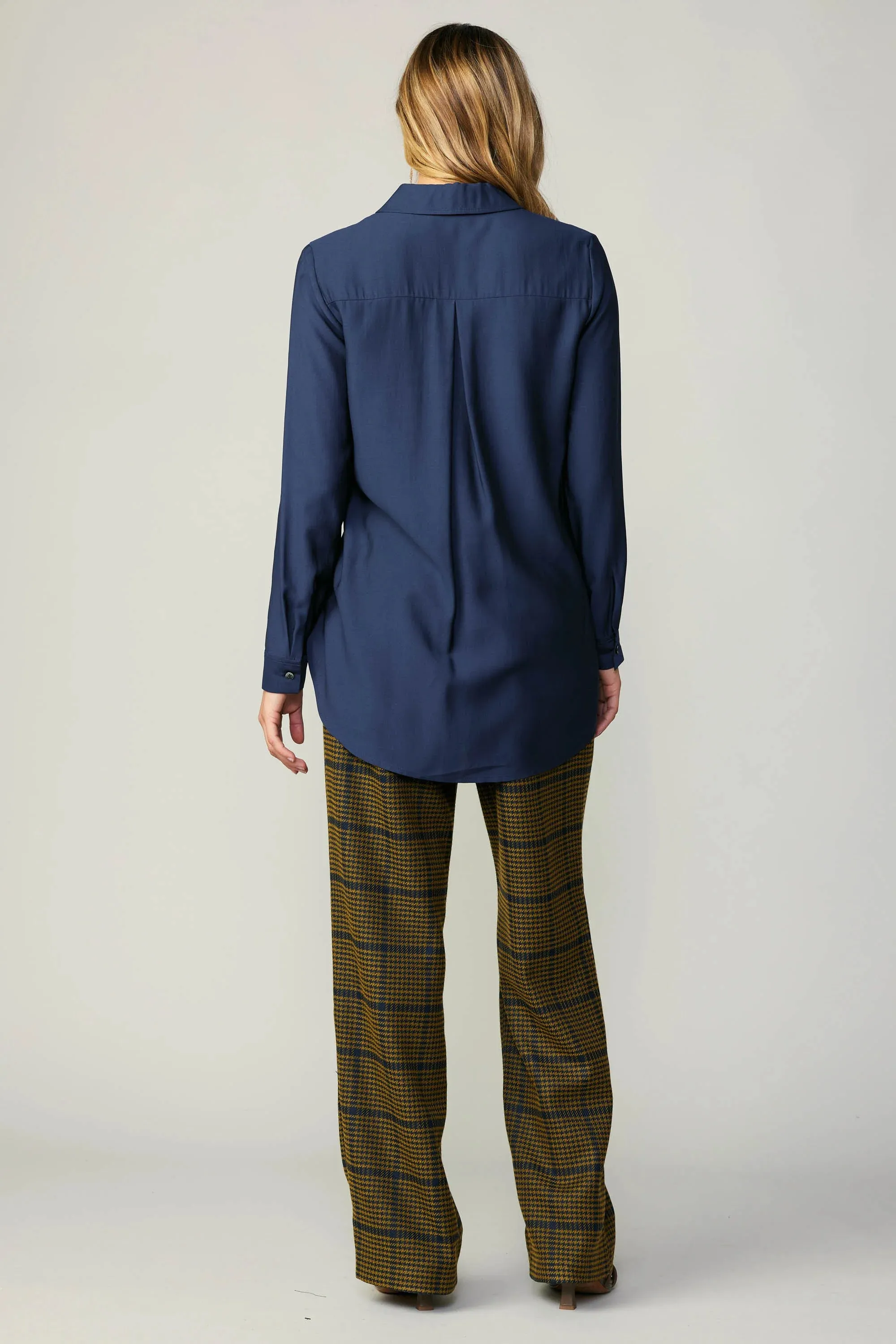 LONG SLEEVE BUTTON FRONT SHIRT (NAVY)
