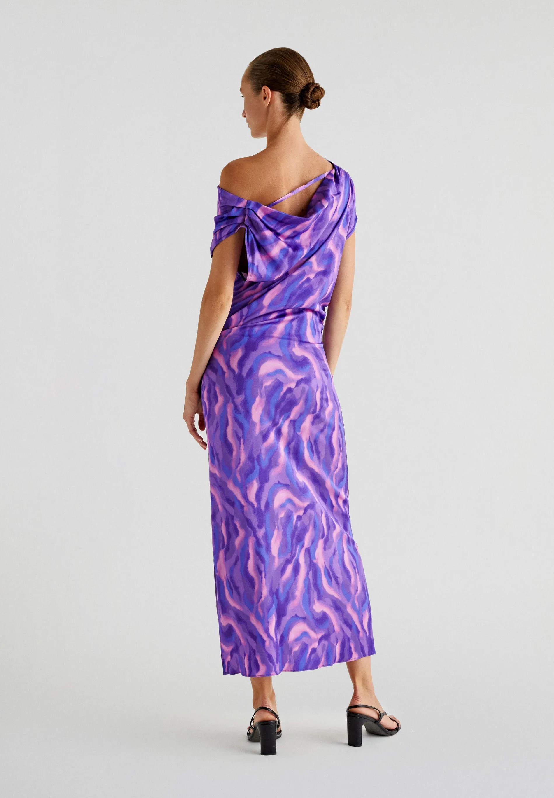 PRINTED ASYMMETRIC NECKLINE DRESS